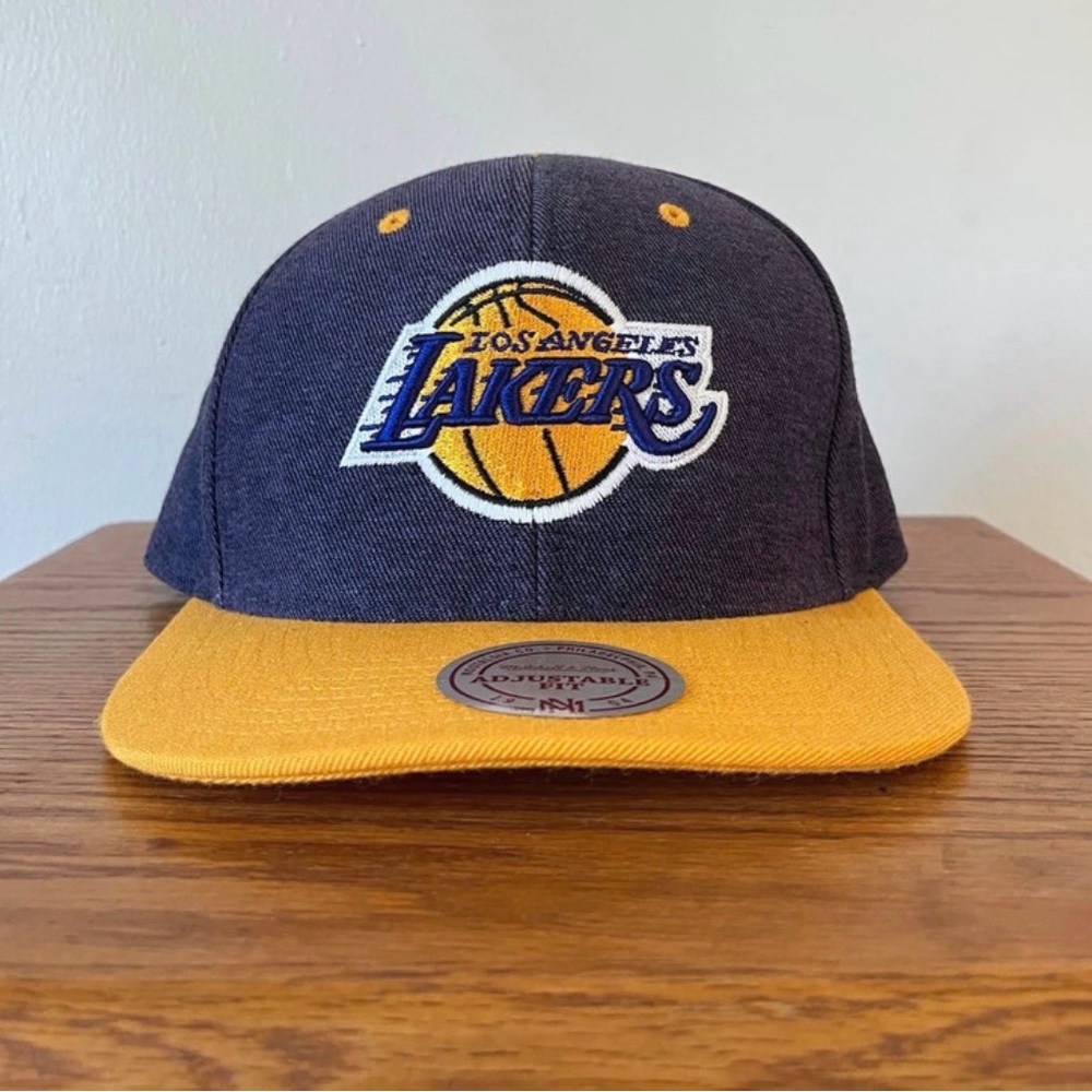 Mitchell & Ness Navy and Gold Los Angeles Lakers Snapback